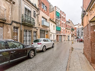 Local en Montcada i Reixac 47