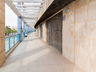 Local en el Centro Comercial Dársena Cero 9