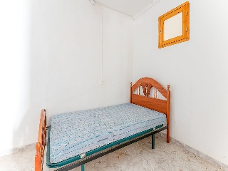 Vivienda en C/ Barrio Alto 64