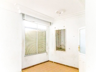 90008-0001 34