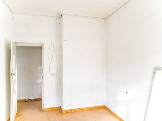 90008-0001 36