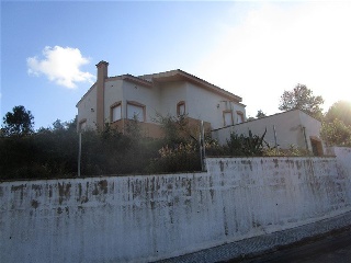 Casa aislada en Av Jardines 3