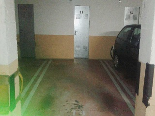 Garajes y trasteros en Av Galicia  11