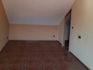 Chalet Adosado en C/ Miguel Delibes - Urb La Noria  45