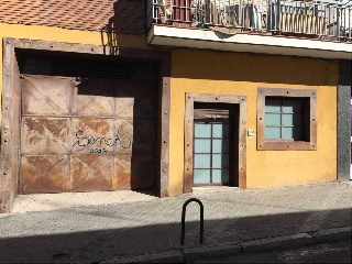 Local en C/ Fernando Mora  10