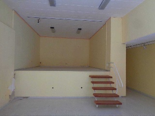Local comercial en C/ Santa Bárbara 9