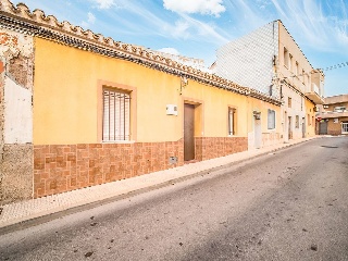 Casa adosada en Calle Pablo Iglesias, La Unión 12