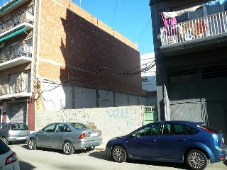 Solar en C/ Gerardo Laguia 16