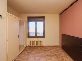 94752-0001 37