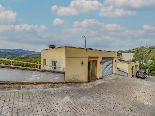 Chalet independiente en C/ Tauro de Morou 55