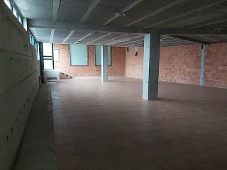 Locales en C/ Andrés Pérez Soto 33