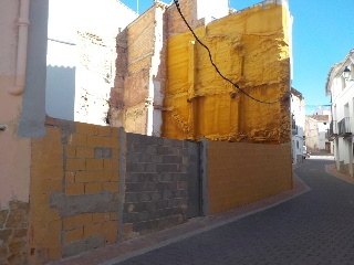 Solar en C/ San Miguel 20