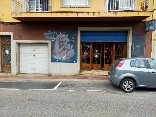 Locales en C/ Castell D´Aro 11