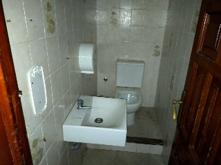 Locales en C/ Castell D´Aro 23