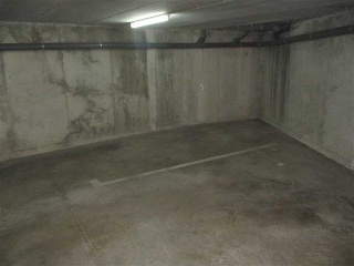 Pisos y garajes en C/ Raval 10