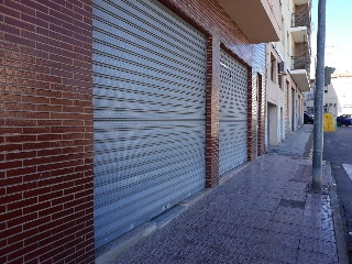 Local en Av Villena 26