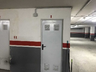 Local comercial en Av Construcción 11