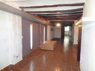 LOCAL en Alcoy (Alicante) 24