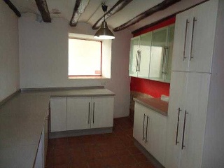 LOCAL en Alcoy (Alicante) 28