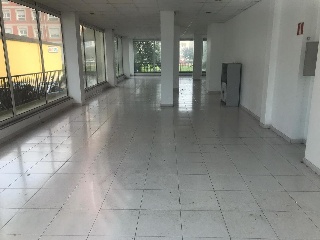 95825-0001 17