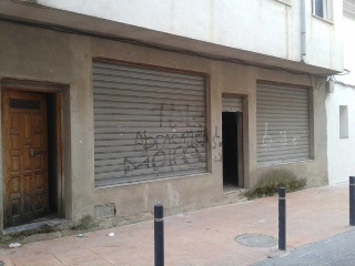 Local con viviendas en C/ Huertos - Pozo Alcón - 17