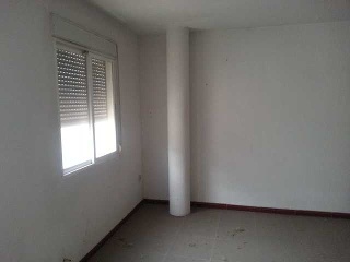 Local con viviendas en C/ Huertos - Pozo Alcón - 23