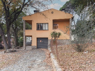 Vivienda aislada en C/ Azorín 30