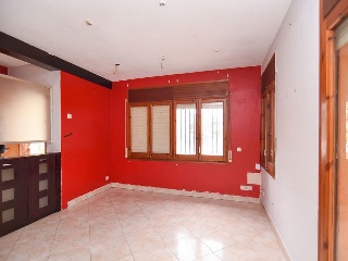 Vivienda aislada en C/ Azorín 32