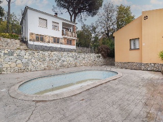 Vivienda aislada en C/ Azorín 52