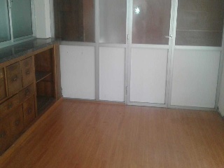 Local y oficina en Av Pardo, Navia  10
