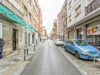 Local en C/ Pompeu Fabra  11