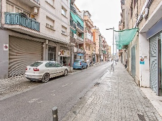 Local en C/ Pompeu Fabra  21
