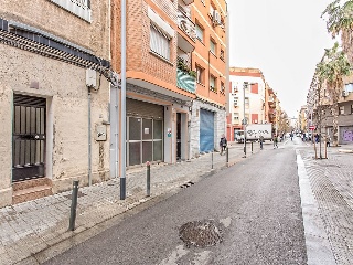 Local en C/ Pompeu Fabra  29