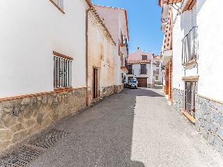 Casa adosada en C/ Cervantes 24