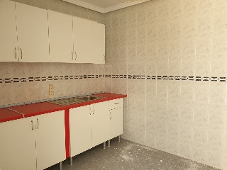 91567-0001 27