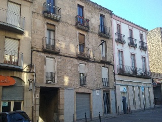 Locales en C/ Victoria 10