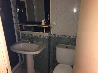 Cochera en Av Diputación 10
