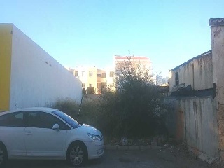 Solar en C/ Sanchís Guarner 8
