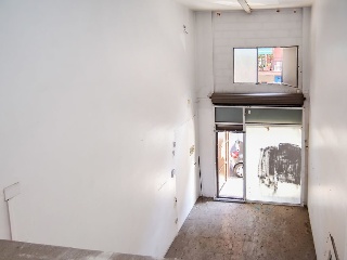 Local en C/ Sant Jordi - Mollet del Vallès 13