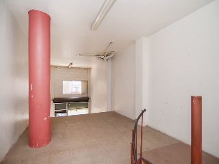 Local en C/ Sant Jordi - Mollet del Vallès 16