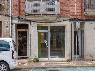 Local en Av. Pau Casals 11