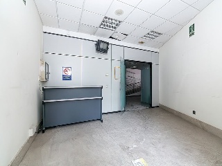 Locales en C/ Eduardo Iglesias, Vigo (Pontevedra) 47