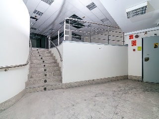 Locales en C/ Eduardo Iglesias, Vigo (Pontevedra) 59