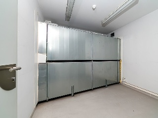 Locales en C/ Eduardo Iglesias, Vigo (Pontevedra) 65