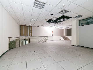 Locales en C/ Eduardo Iglesias, Vigo (Pontevedra) 68