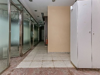 Local comercial en C/ Mossen Jacint Verdagues 20