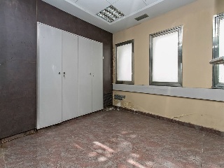 Local comercial en C/ Mossen Jacint Verdagues 21