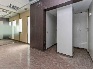 Local comercial en C/ Mossen Jacint Verdagues 24