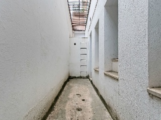 Local comercial en C/ Mossen Jacint Verdagues 26