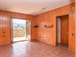 Chalet aislado en C/ Tossa del Mar 20
